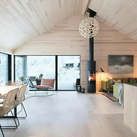 Modern Light Neo On Bjefell بيت للعطل